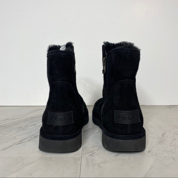 New! UGG Abree Mini Black Winter Boot 5 - Picture 3 of 14